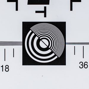 Canon-RF-24mm-f-1.8-Center-4