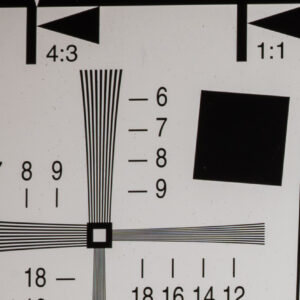 Nikkor-Z-40mm-f-2-UpLeft-16