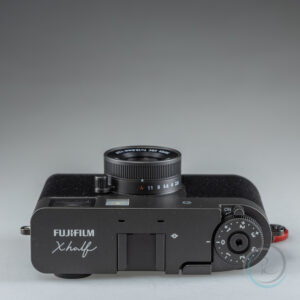 Fujifilm-X-HF1_6